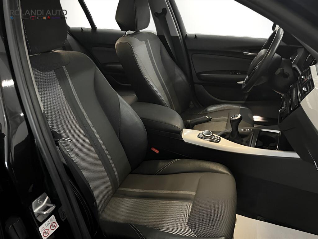 BMW Serie 1 5 Porte 116 d Urban