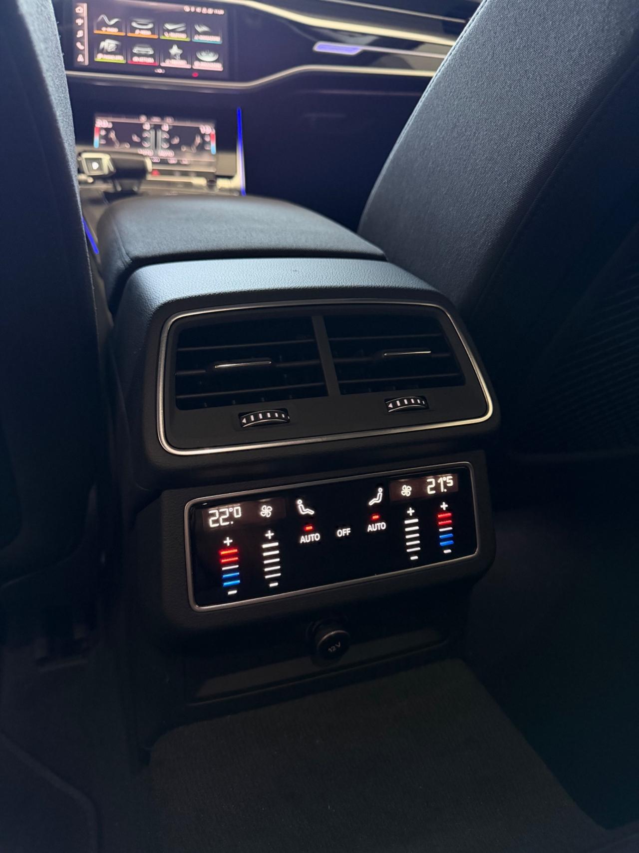 Audi A6 Avant 40 2.0 Tdi Quattro 204CV Fari Matrix