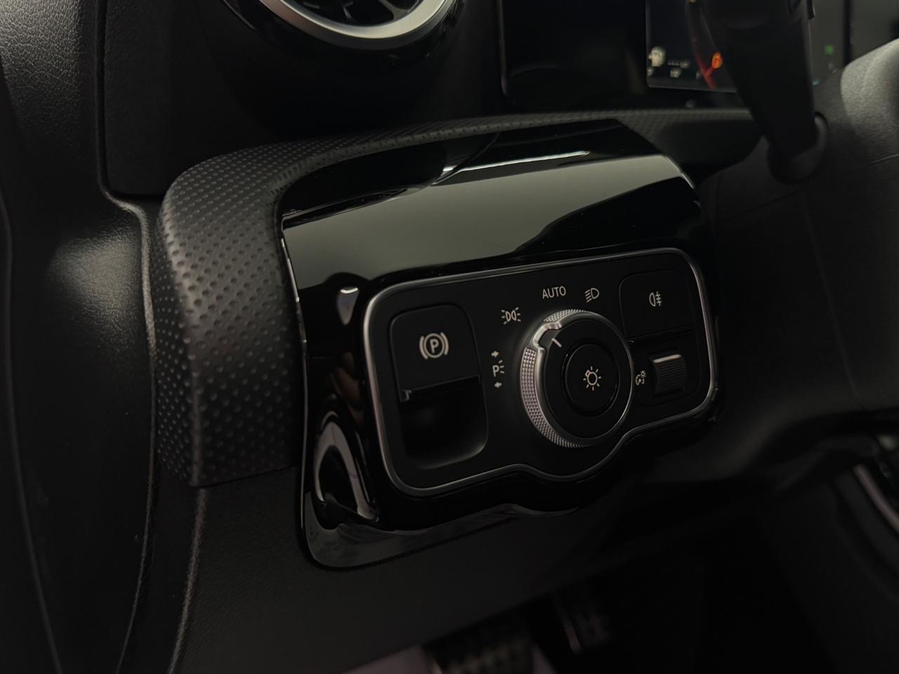 Mercedes-benz Classe A 180d Premium AMG