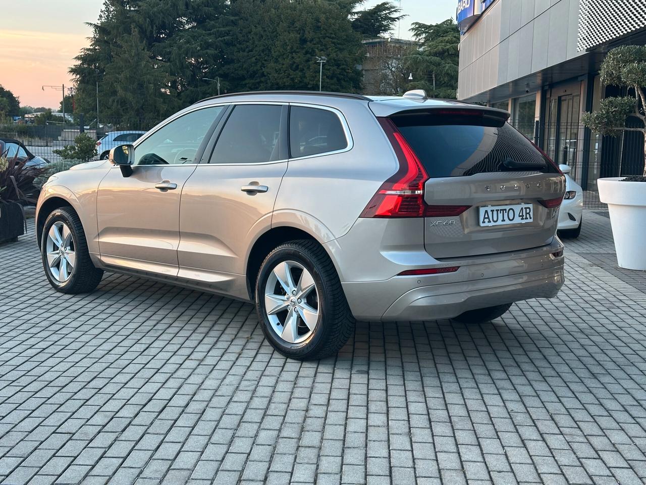 Volvo XC 60 XC60 B4 (d) automatico Business