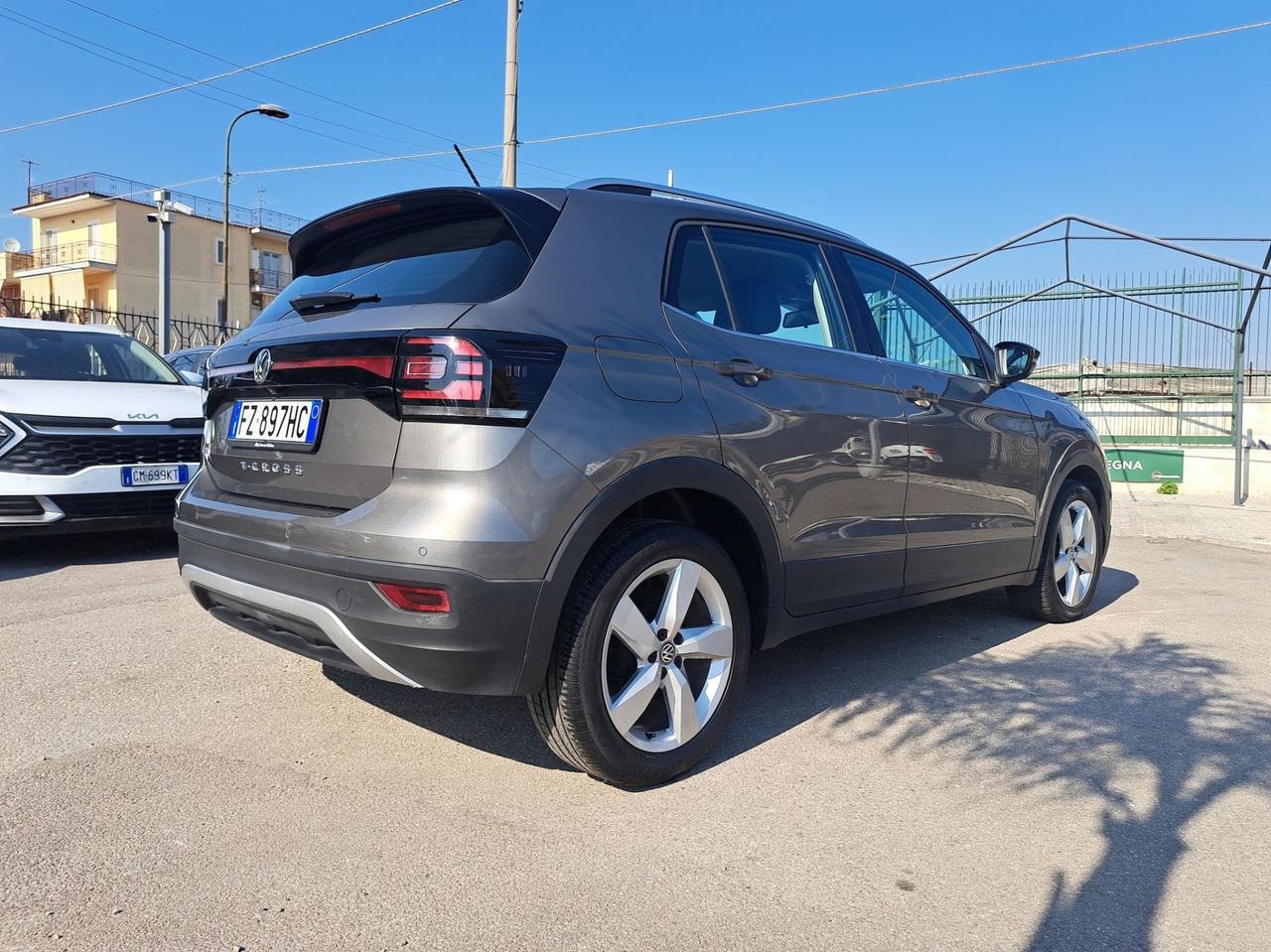 Volkswagen T-Cross 1.6 TDI SCR Style BMT