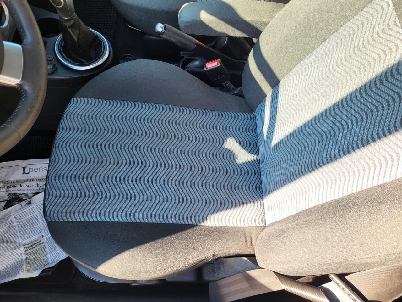 FORD FUSION 1,4 TDCi-GANCIO TRAINO-PORTAPACCHI