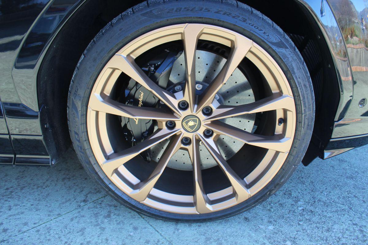 LAMBORGHINI - Urus - 4.0