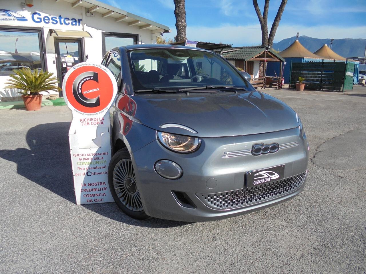 Fiat 500 500e Berlina 42 kWh Icon