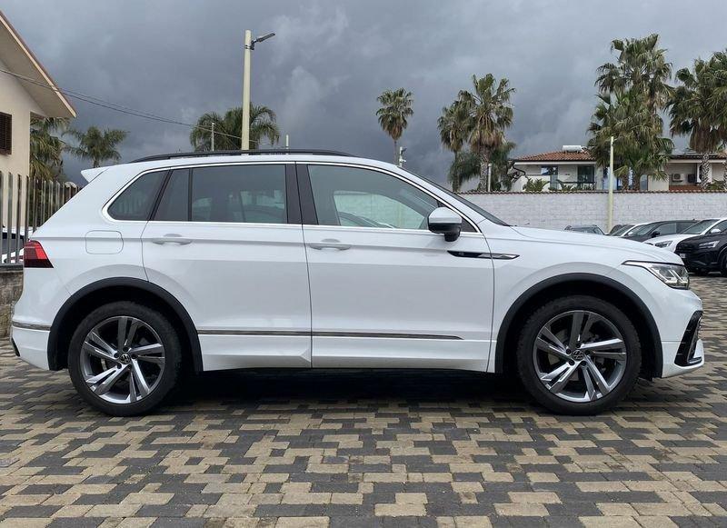 Volkswagen Tiguan R-Line 2.0 TDI 150 CV DSG