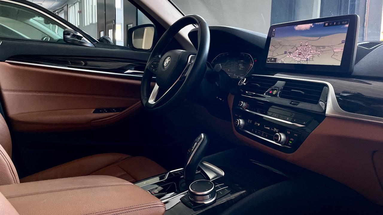 BMW 520D TOURING 48V 2.0 LUXURY 190 CV - FULL LED, PELLE, VIRTUAL COCKPIT
