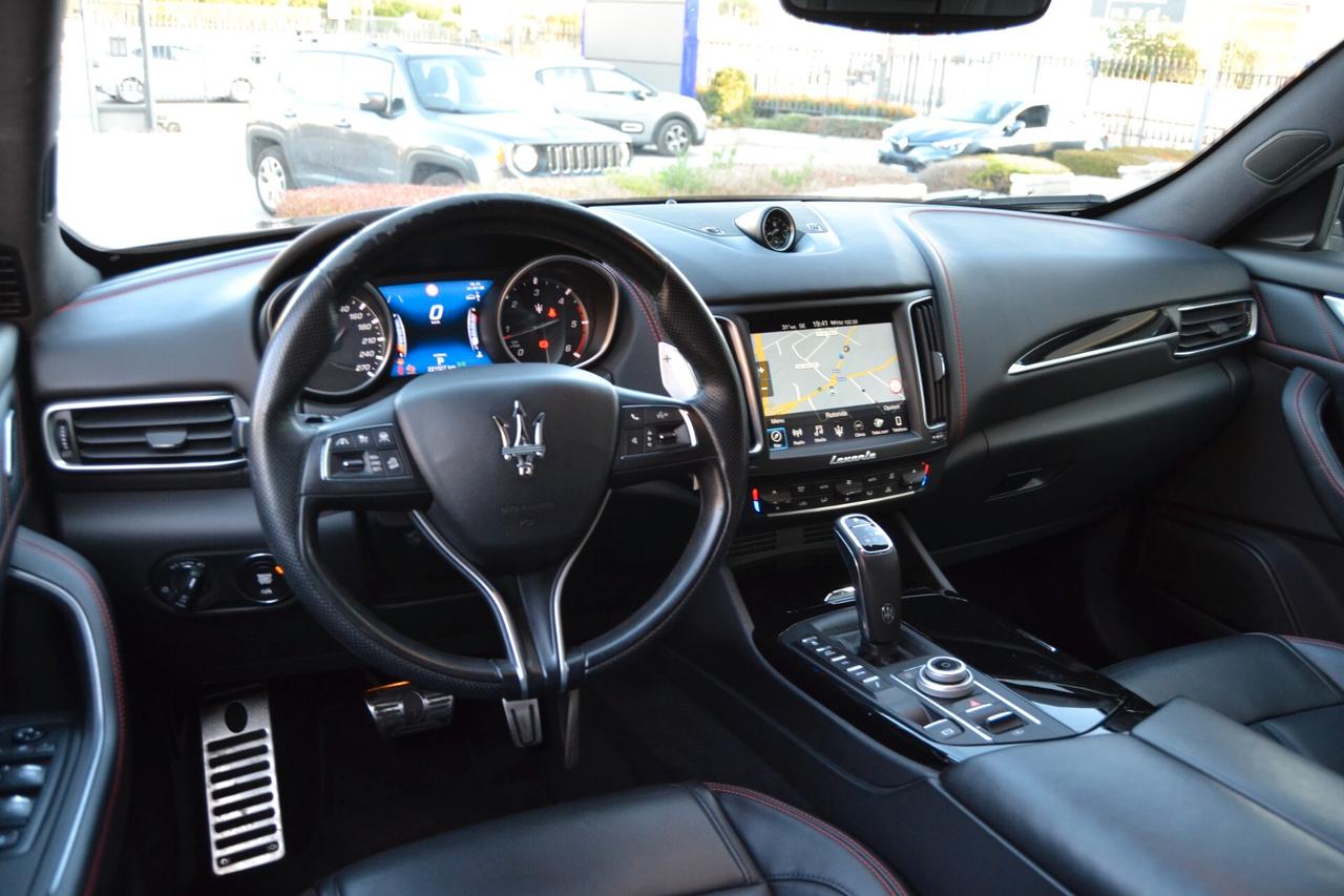 Maserati Levante GranSport 3.0D V6 UniPro/IVA