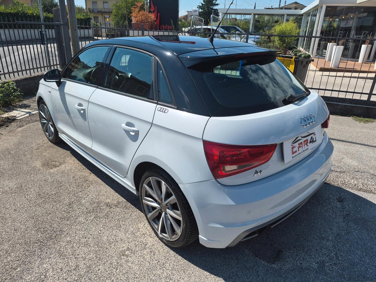 Audi A1 SPB 1.2 TFSI S line edition