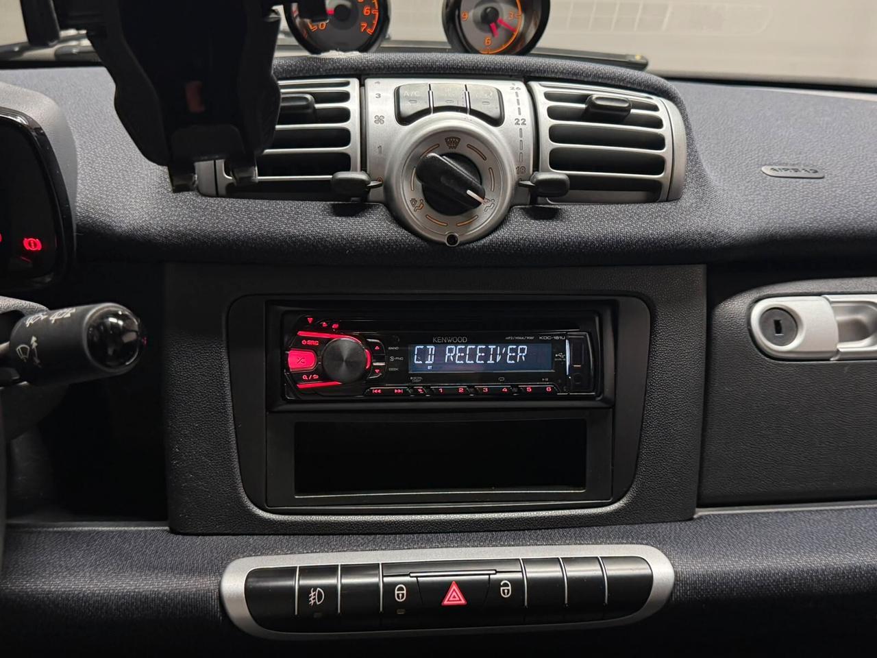 Smart ForTwo 1000 52 kW MHD coupé passion