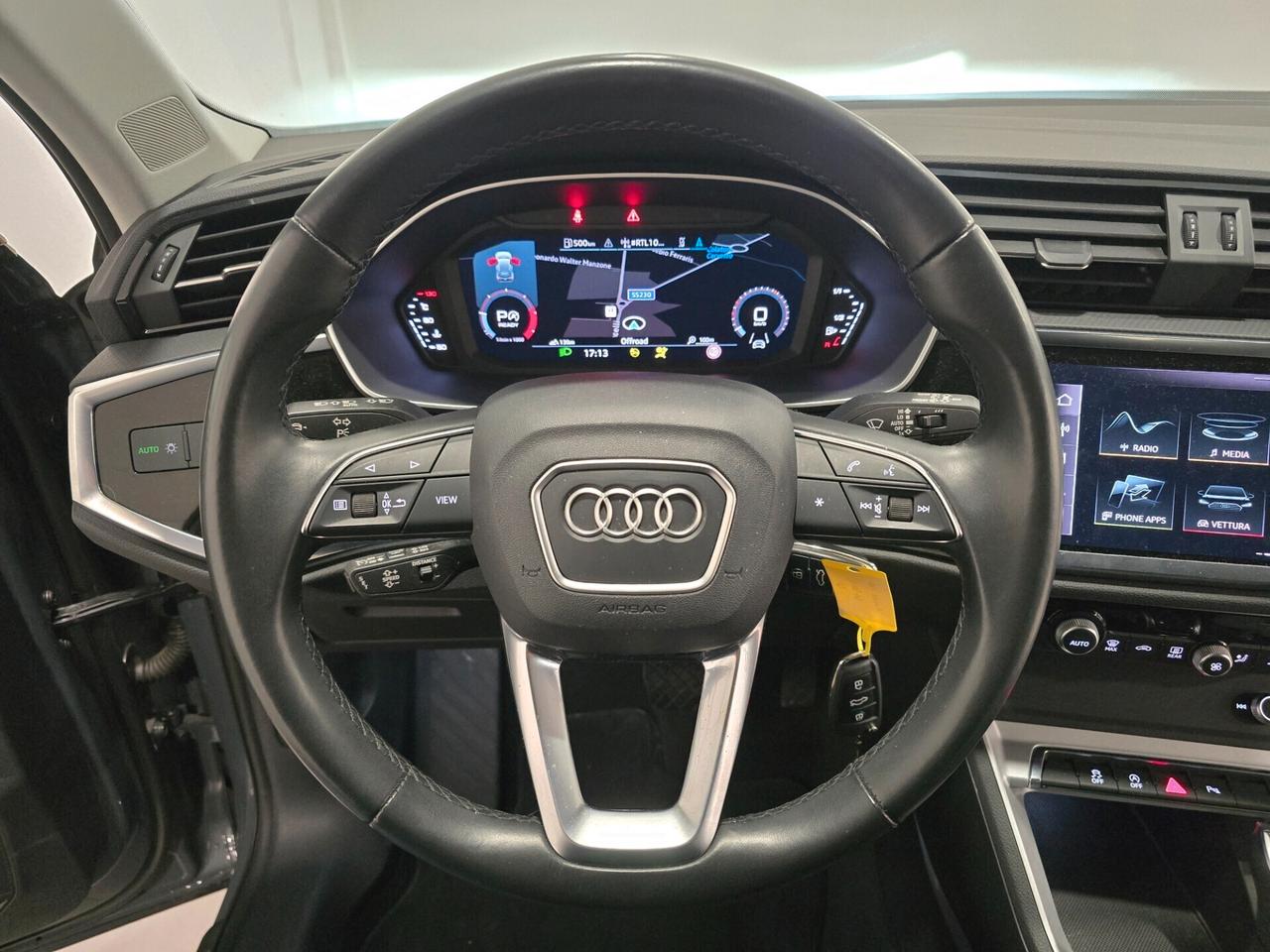 Audi Q3 35 TDI S tronic Business