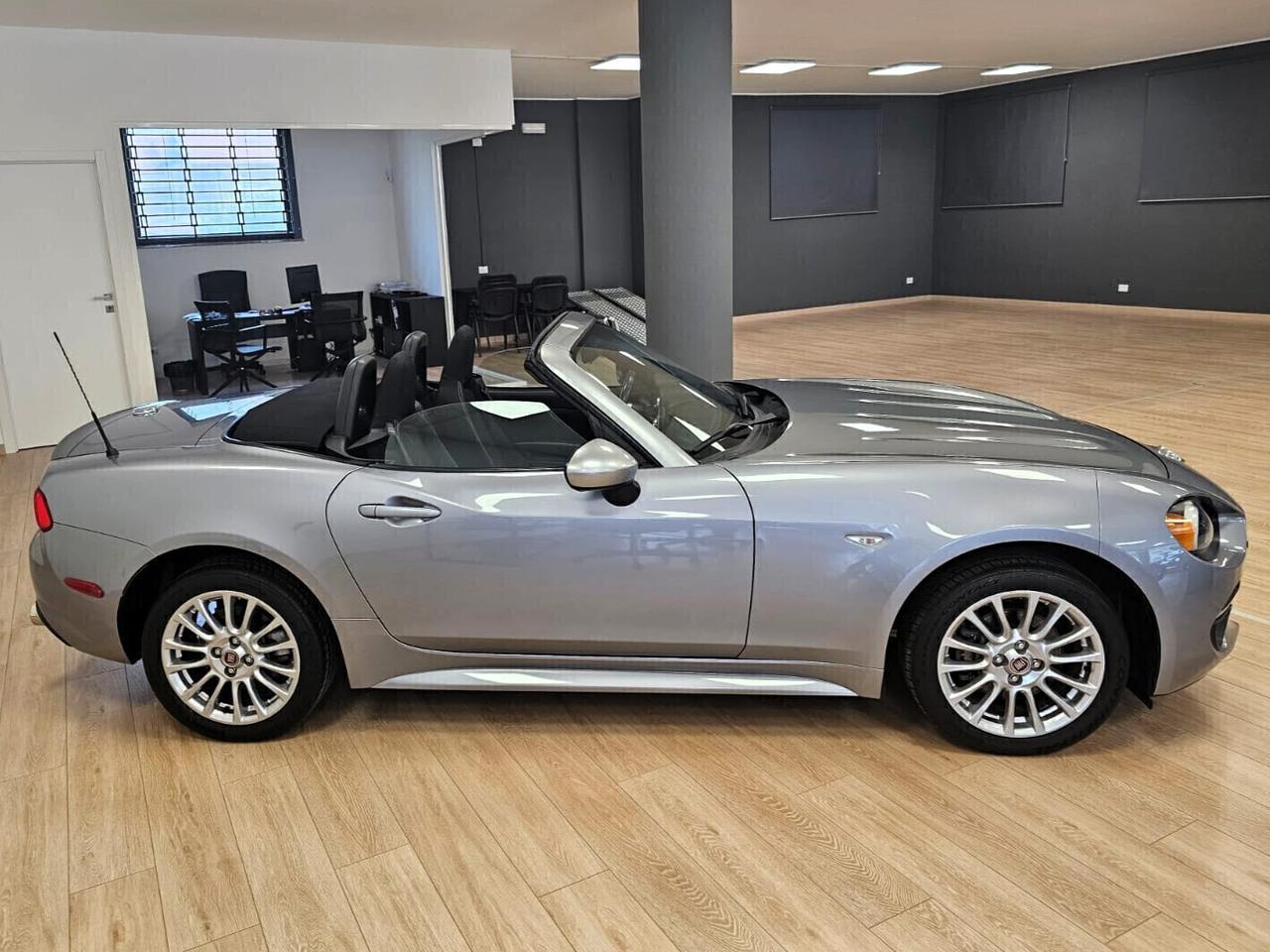 Fiat 124 Spider 1.4 MultiAir AT6