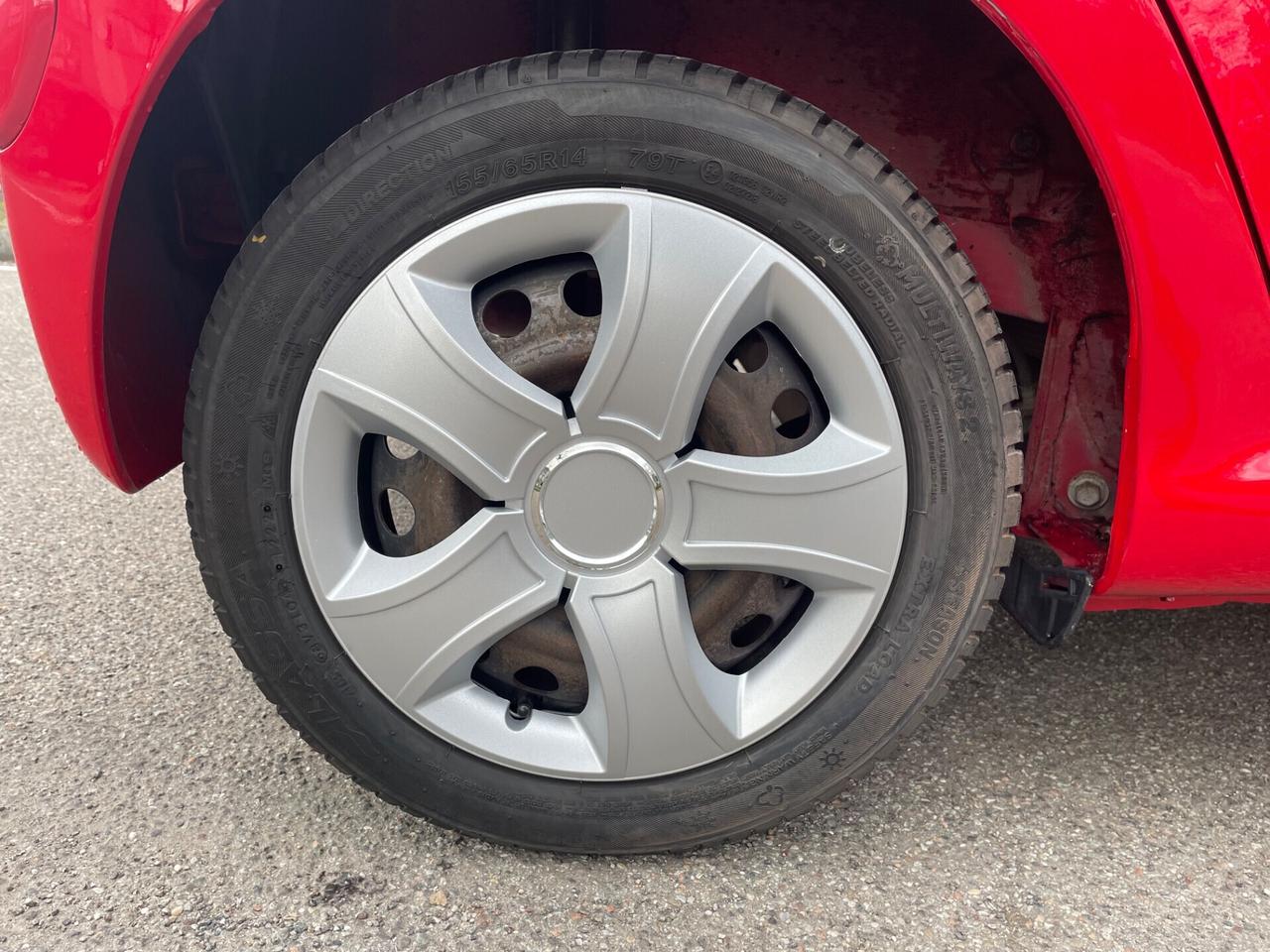 Toyota Aygo 1.0 12V VVT-i 5 porte *Neopatentati*Solo 60000km*