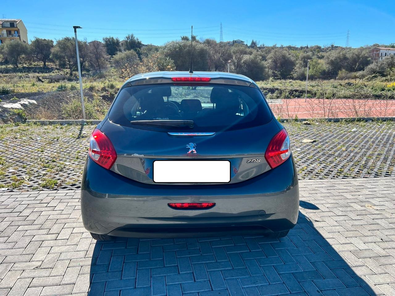 Peugeot 208 1.4HDI NEOPATENTATI CHIAMA 2013