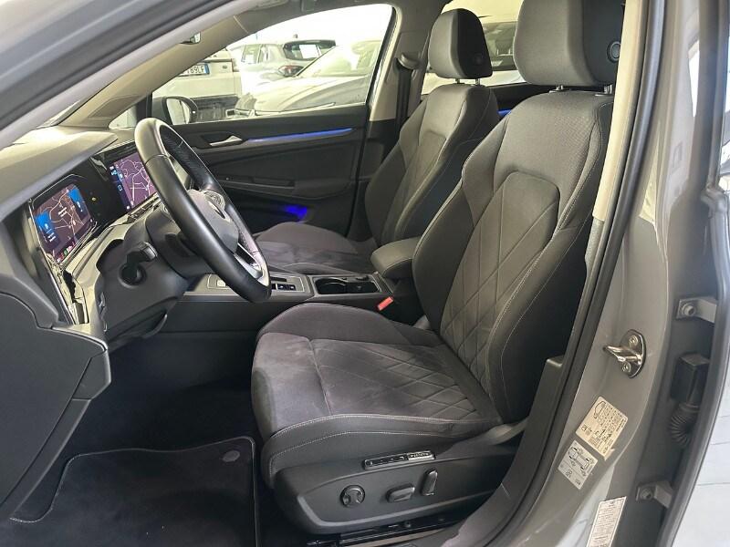 VOLKSWAGEN Golf 8ª serie Golf 2.0 TDI 150 CV D...