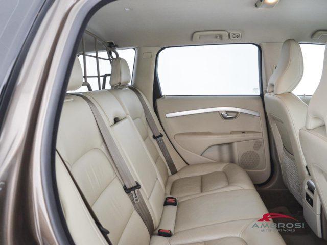 VOLVO XC70 D3 Geartronic Momentum - PER OPERATORI DEL SETTORE