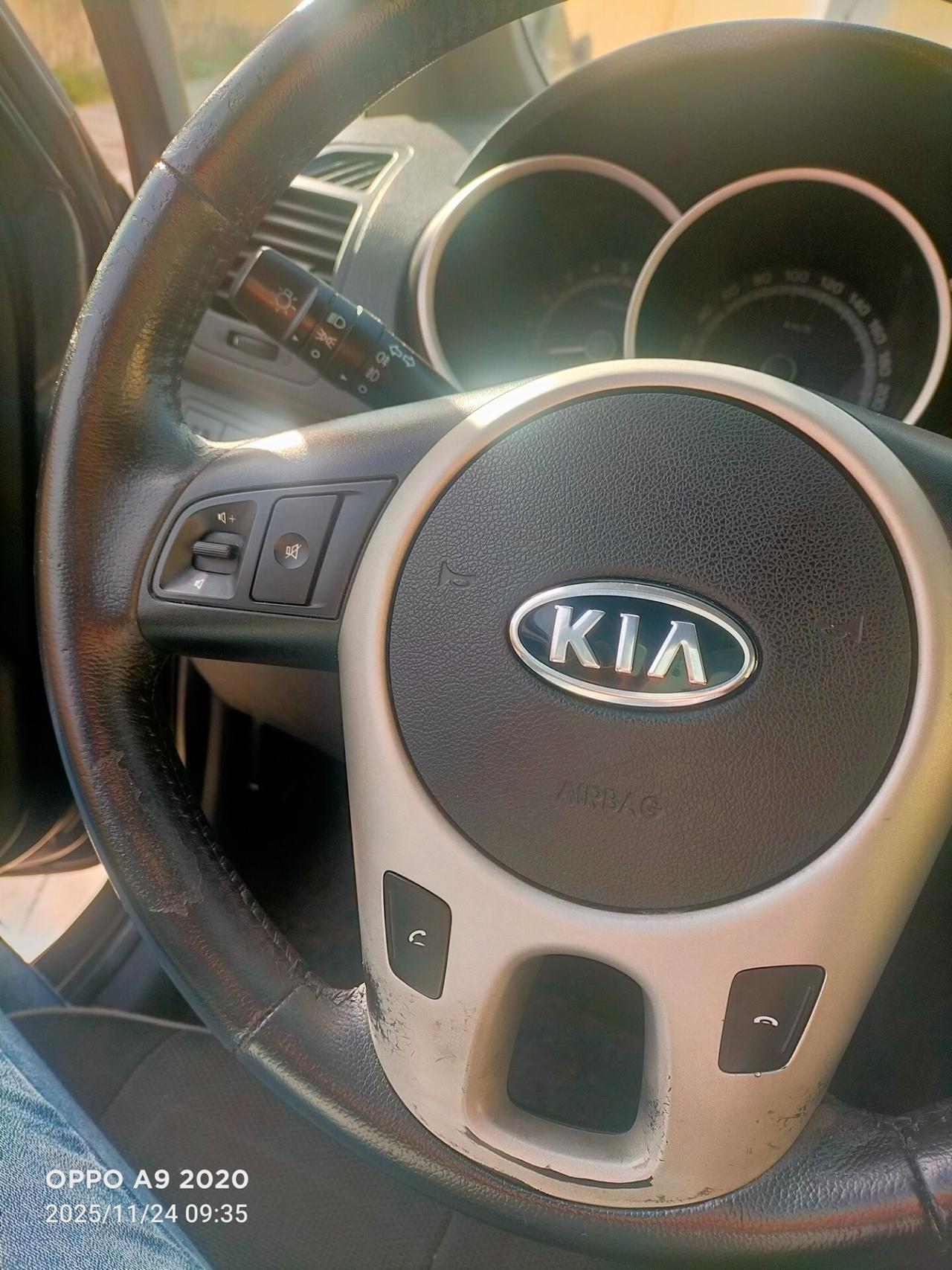 Kia Venga 1.4 CRDi 90CV Cool