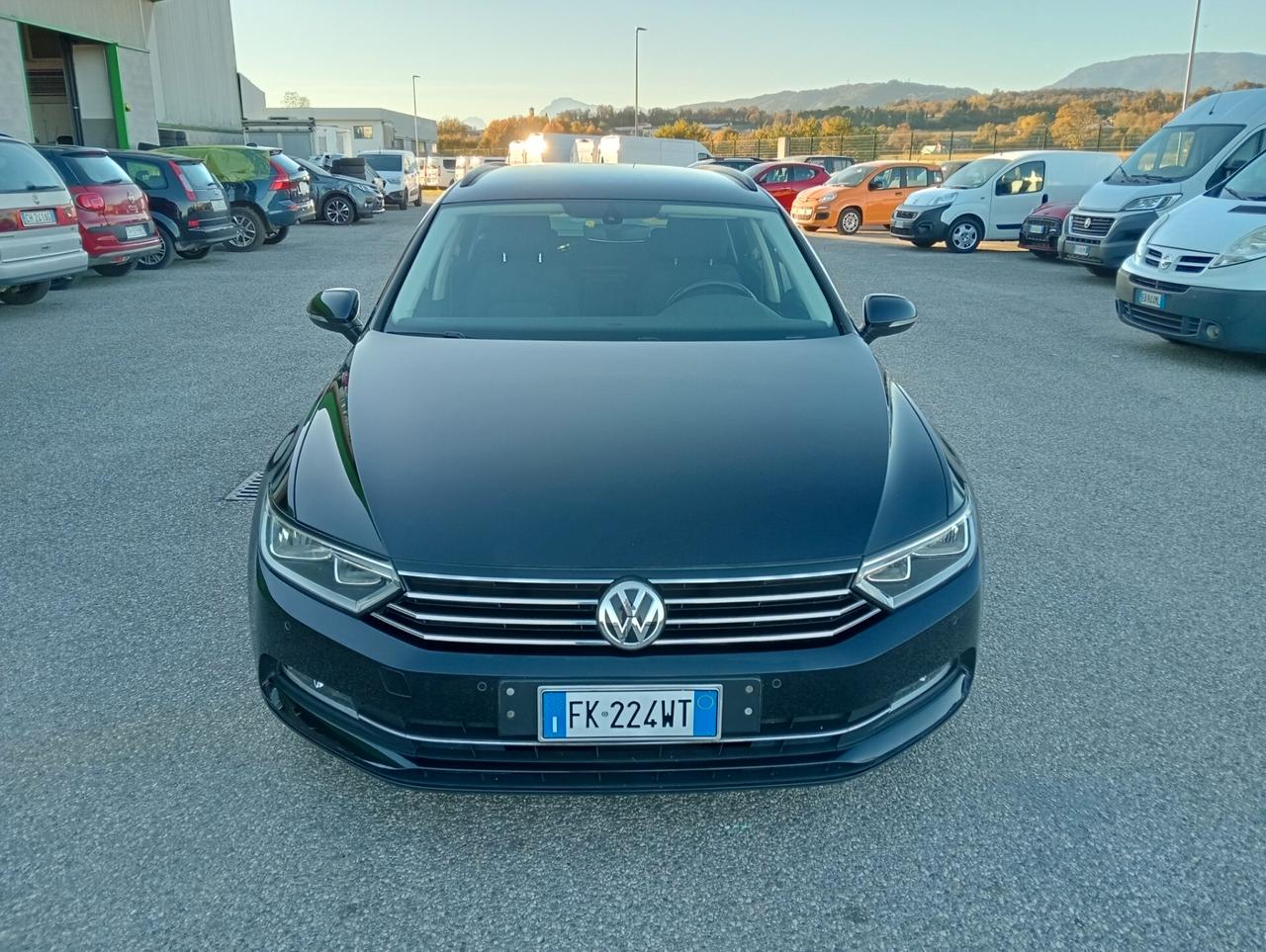 Volkswagen Passat Variant 1.6 TDI 120cv DSG UNIPROPRIETARIO