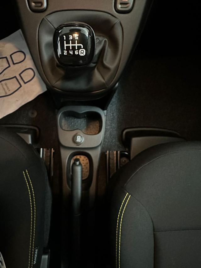 FIAT Panda New Panda 1.0 FireFly S&S Hybrid Pandina