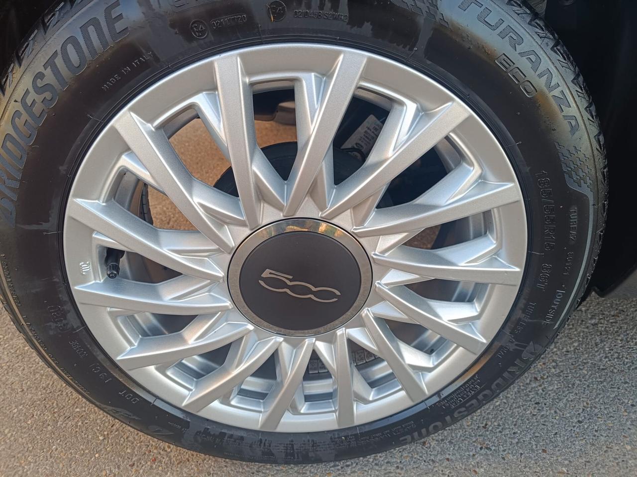 Fiat 500 1.0 Hybrid Lounge 1.000 cc 6 marce 2021