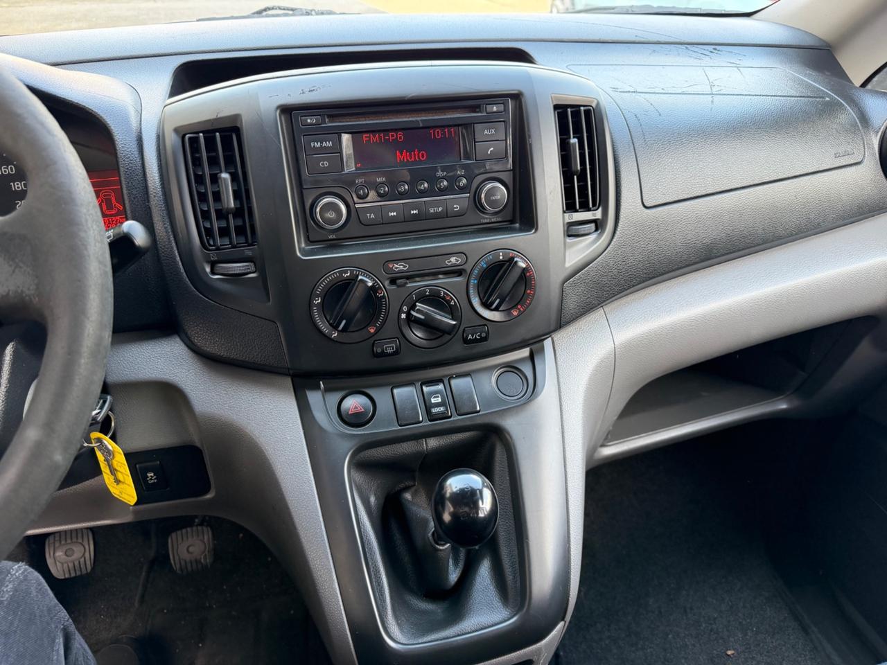 Nissan Nv 200 autocarro n1 5 posti