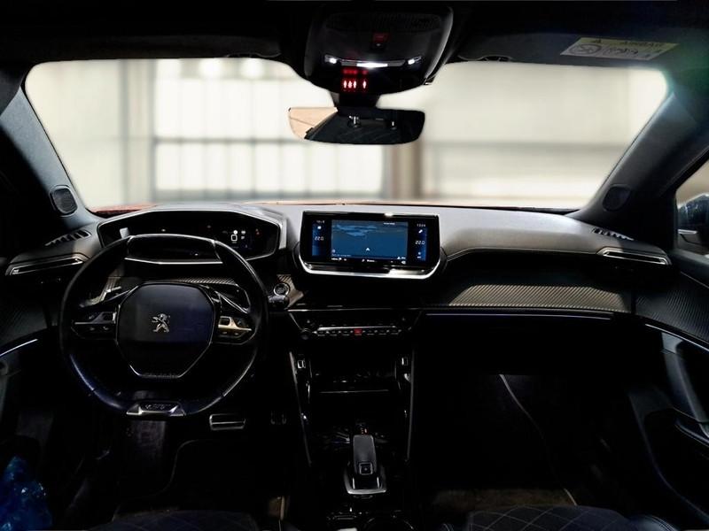 PEUGEOT 2008 BLUEHDI 130 EAT8 GT PACK S/S AUT. CROSSOVER