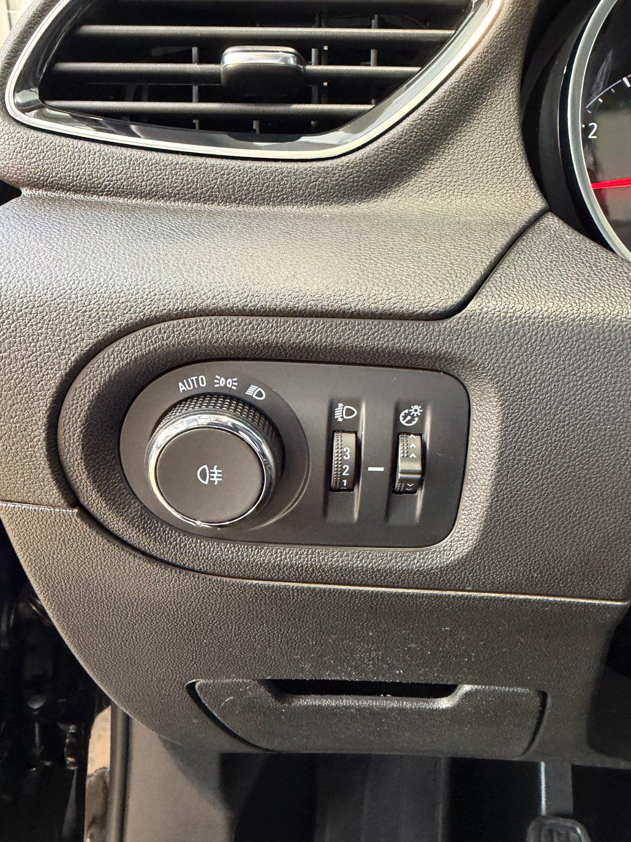 Opel Grandland X 1.2 Innovation s&s 130cv-18"-Camera-Carplay-Cinghia Sost.