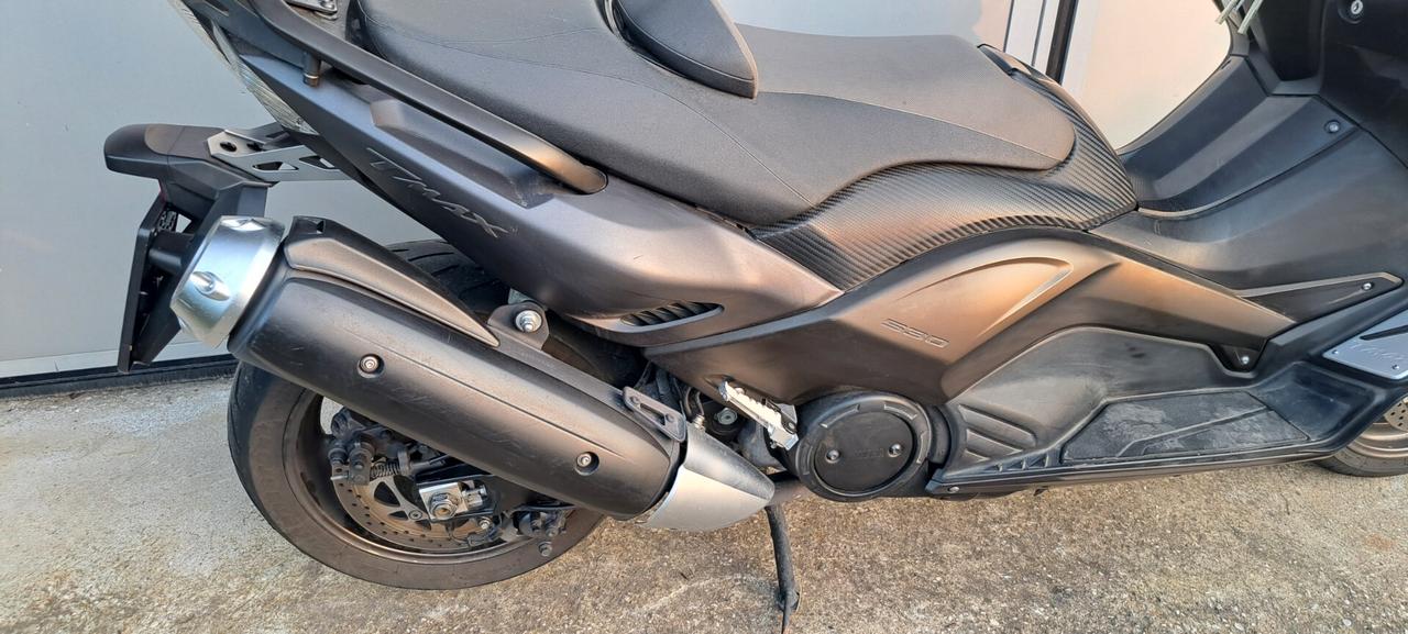 Yamaha TMAX 530