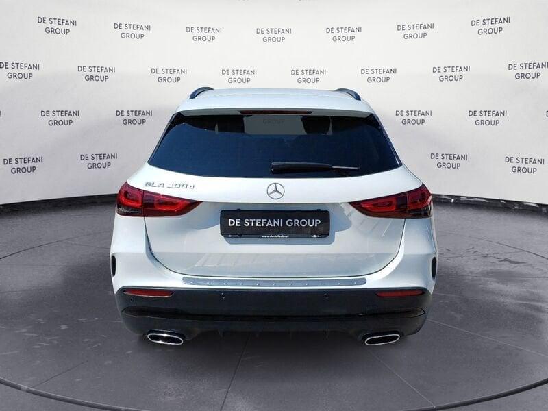 Mercedes-Benz GLA GLA 200 d Automatic Premium NIGHT-PACK