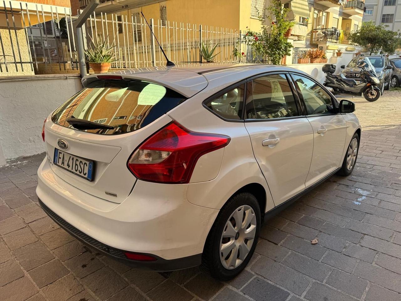 FORD Focus 1.6 TDCi 95CV Business