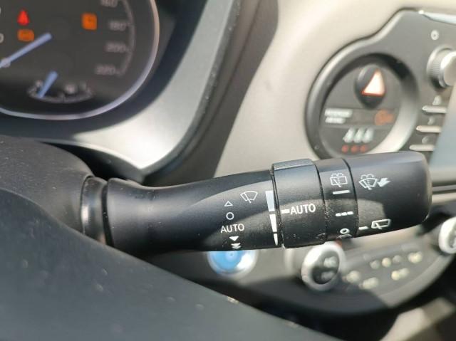 Toyota Yaris 1.5 Hybrid Business 73CV