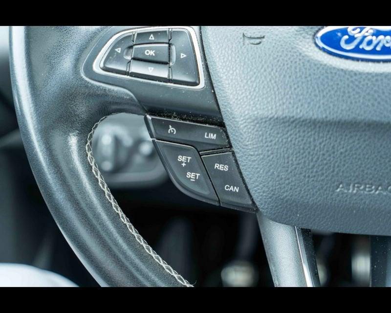 Ford Kuga 2ª serie 1.5 TDCI 120 CV S&S 2WD ST-Line