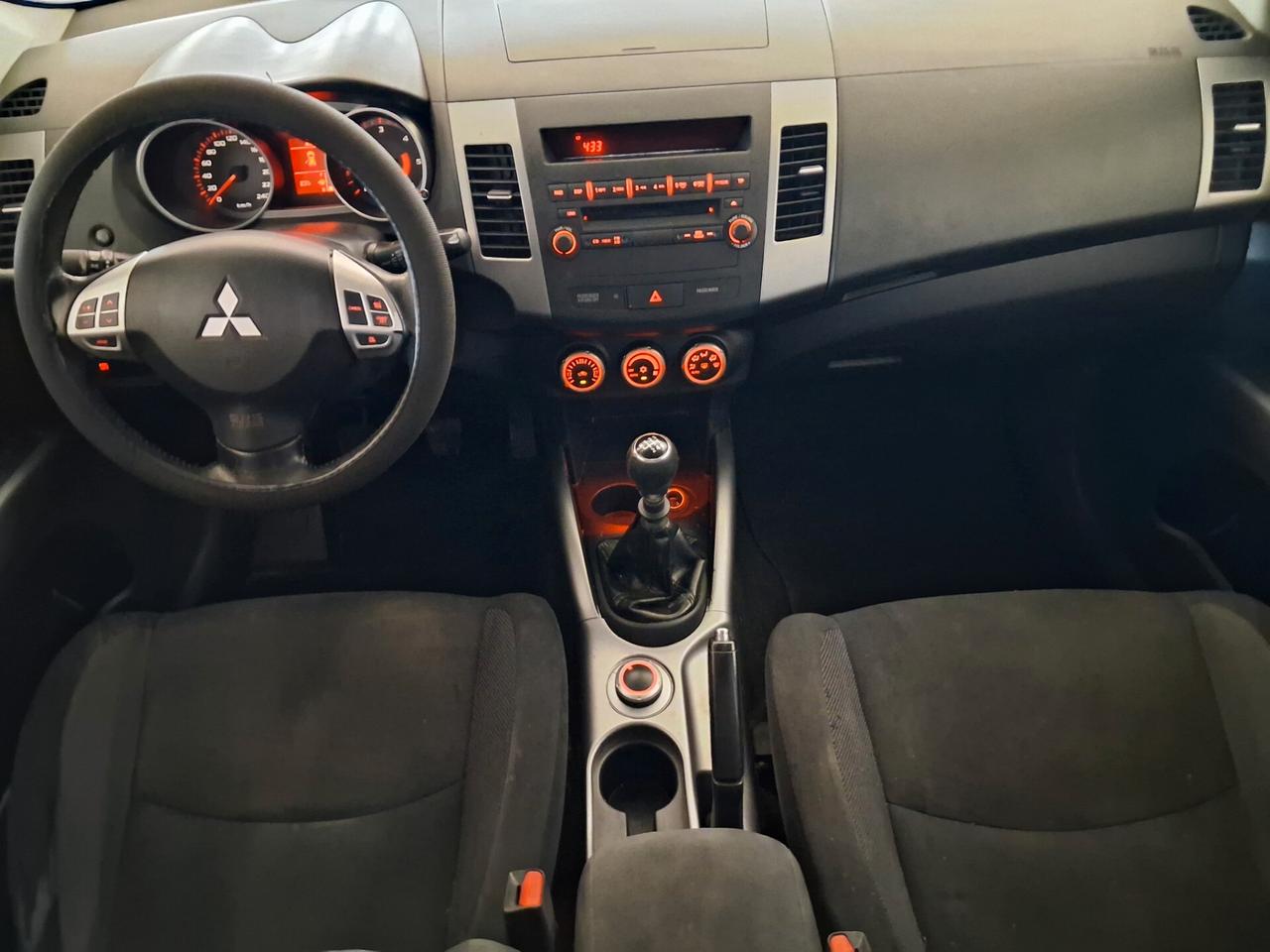 MITSUBISHI Outlander 2.000 TDI 140cv 4WD