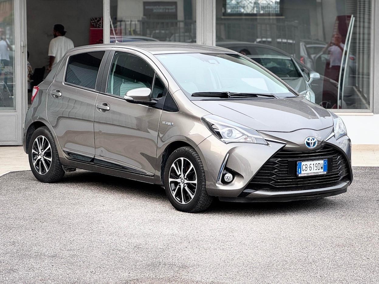 Toyota Yaris 1.5 Hybrid 73CV E6 Neo. Automatica - 2020