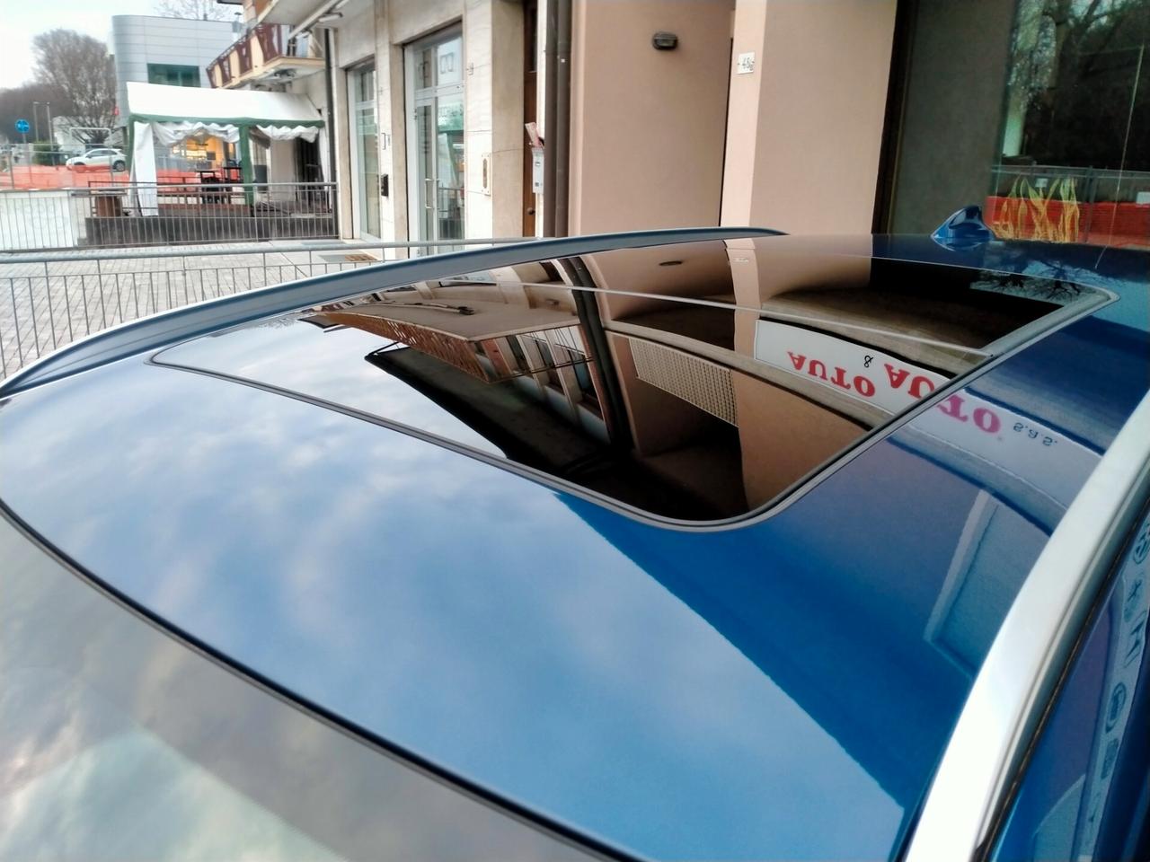 BMW X2 XDRIVE 18D LED / TETTO / DDC / KEYLESS / H.KARDON / HEAD UP