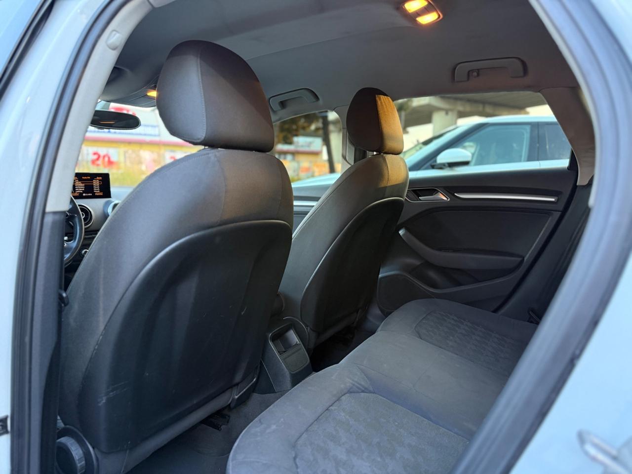 Audi A3 Sportback 1.6 TDI 105cv - 2014