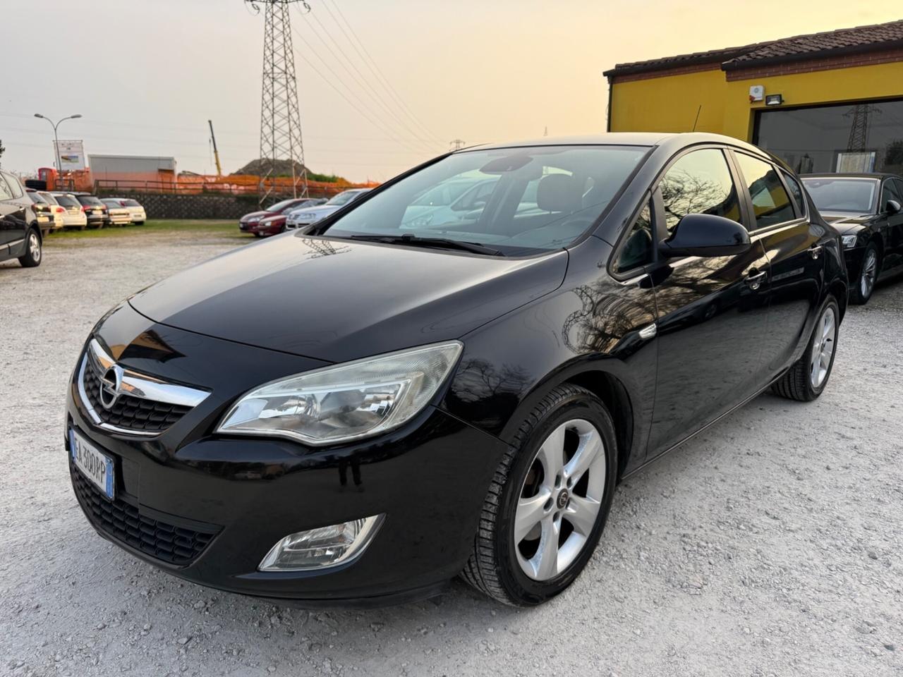 Opel Astra 1.7 CDTI 110CV 5 porte Cosmo