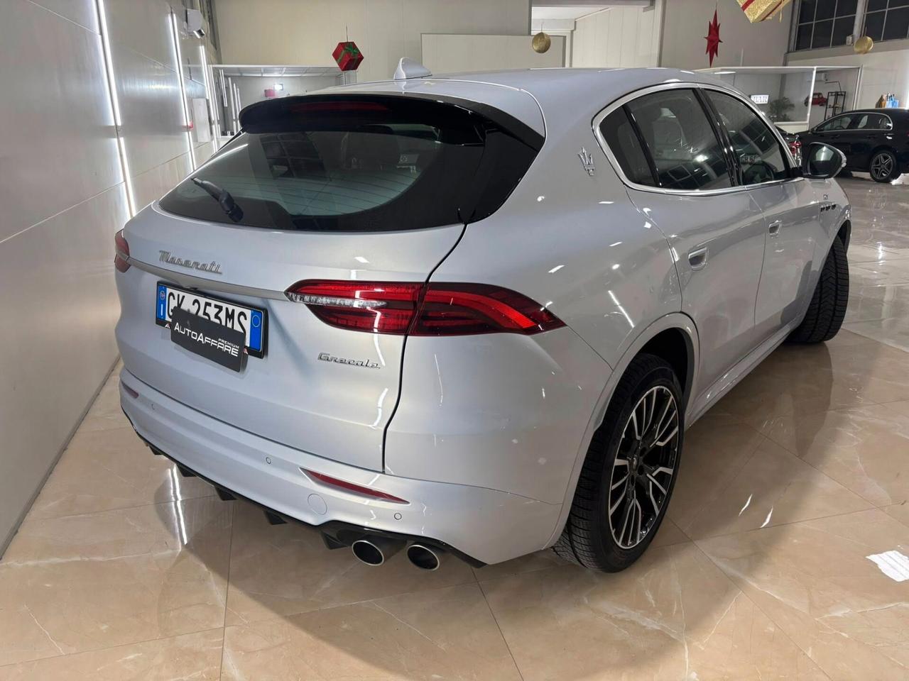 Maserati Grecale MHEV 300 CV AWD GT