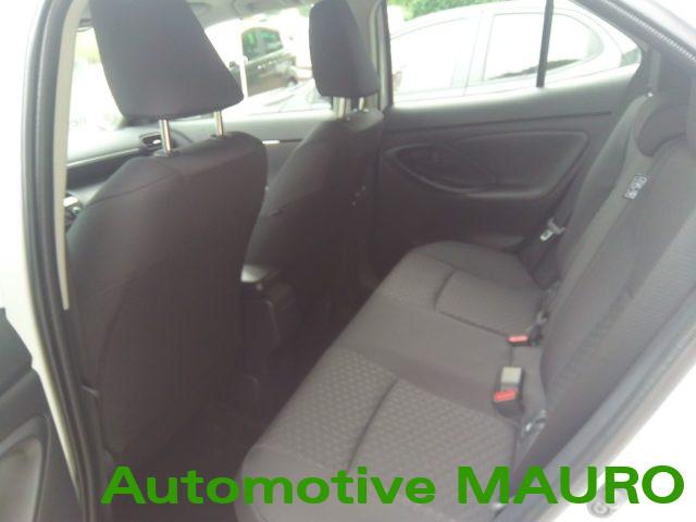 TOYOTA Yaris Cross 1.5 Hybrid 5p. E-CVT Active - NEOPATENTATI