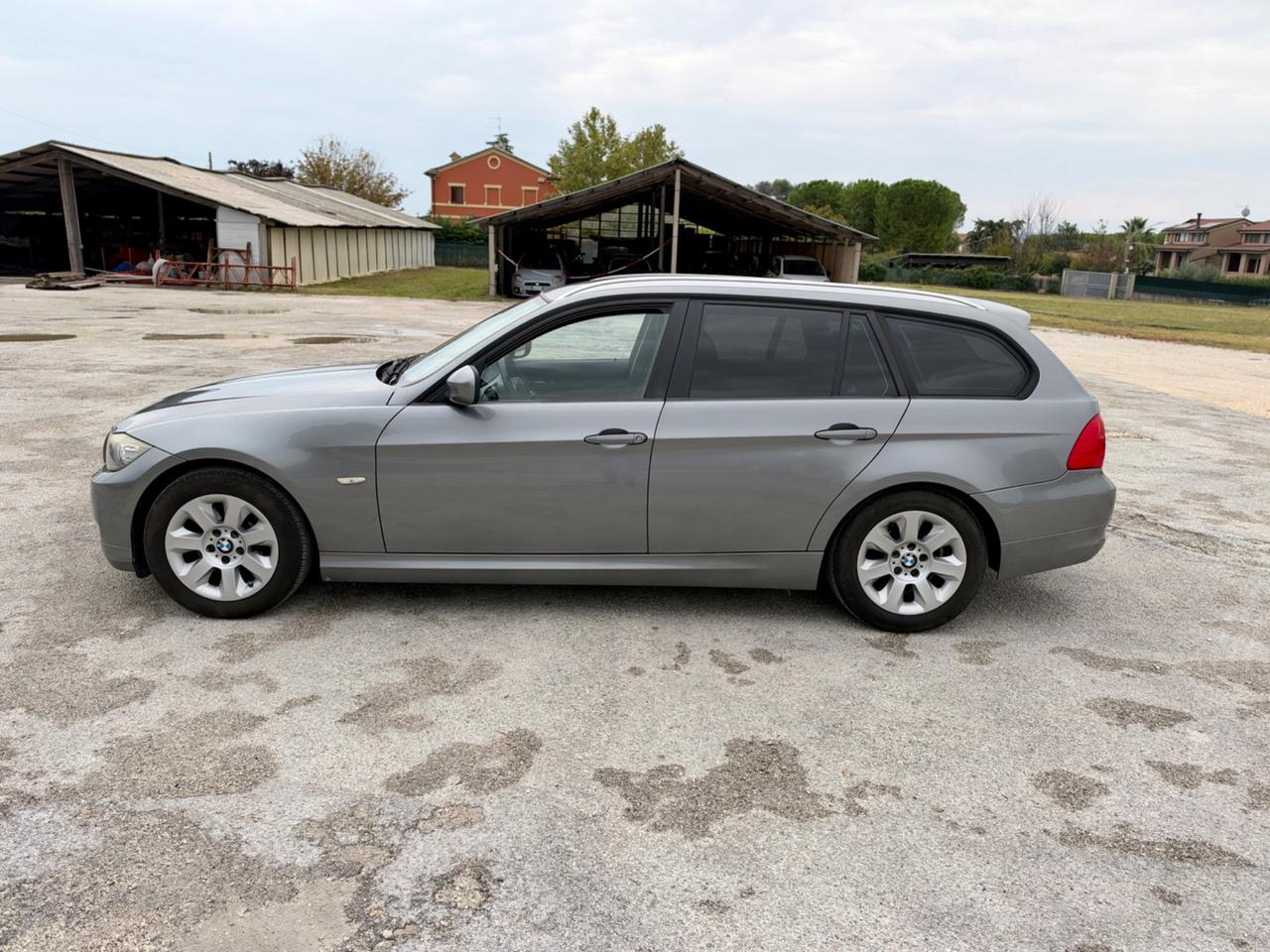 Bmw serie 3 touring 318D 2.0 143cv GANCIO TRAINO
