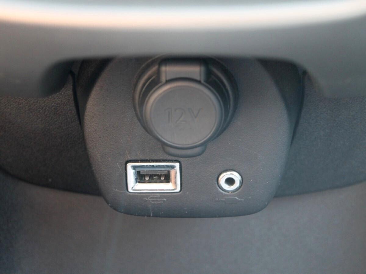 Toyota Aygo 1.0 VVT-i 69 CV 5 porte x-play TSS