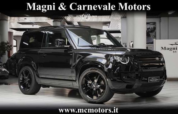 Land Rover Defender 90|V8|22''|MERIDIAN|TETTO|TRAINO|FULL BLACK PACK