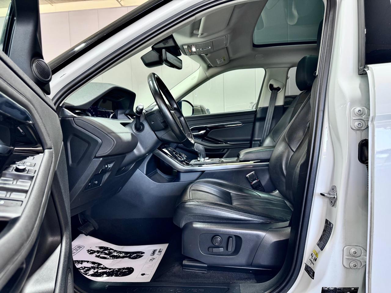 Land Rover Range Rover Evoque 2.0d 180CV i4 Mhev R-Dynamic SE