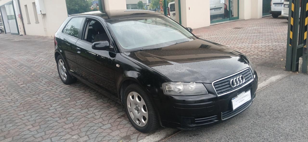 Audi A3 2.0 16V TDI 140 cv