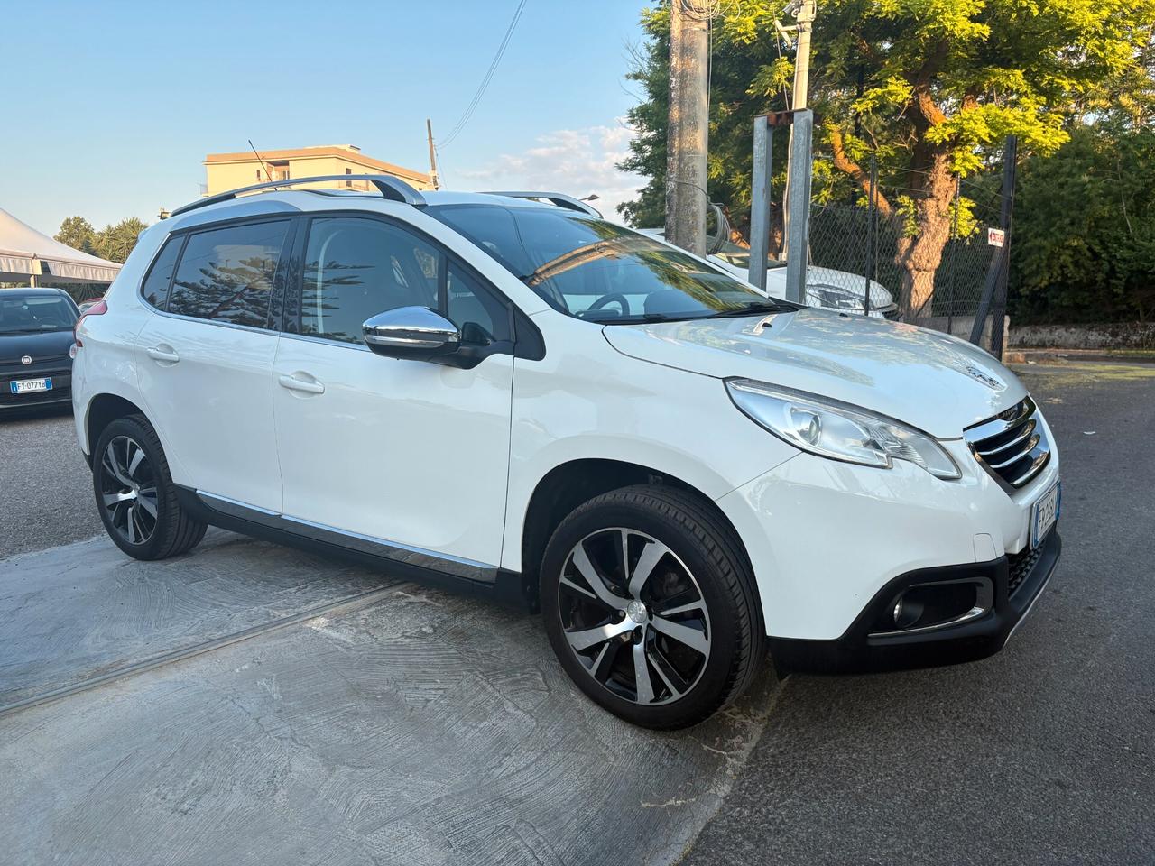 Peugeot 2008 BlueHDi 100 Allure (Gancio Traino)