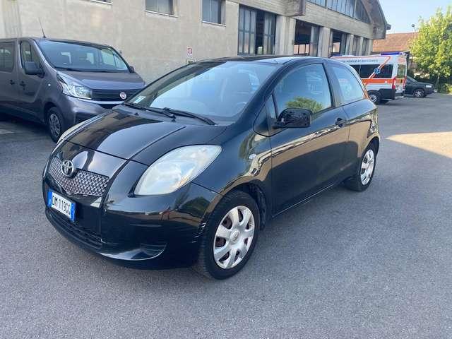 Toyota Yaris Yaris II 2005 3p 1.0