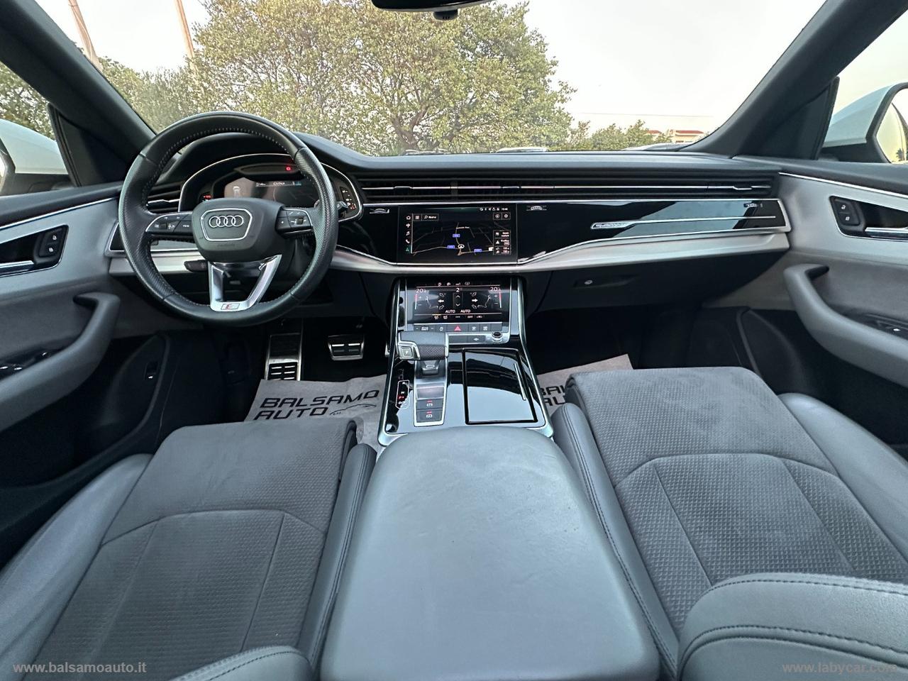 AUDI Q8 45 TDI S-LINE TETTO APRIBILE