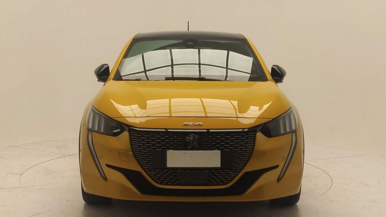 Peugeot 208 motore elettrico 136 CV 5 porte GT