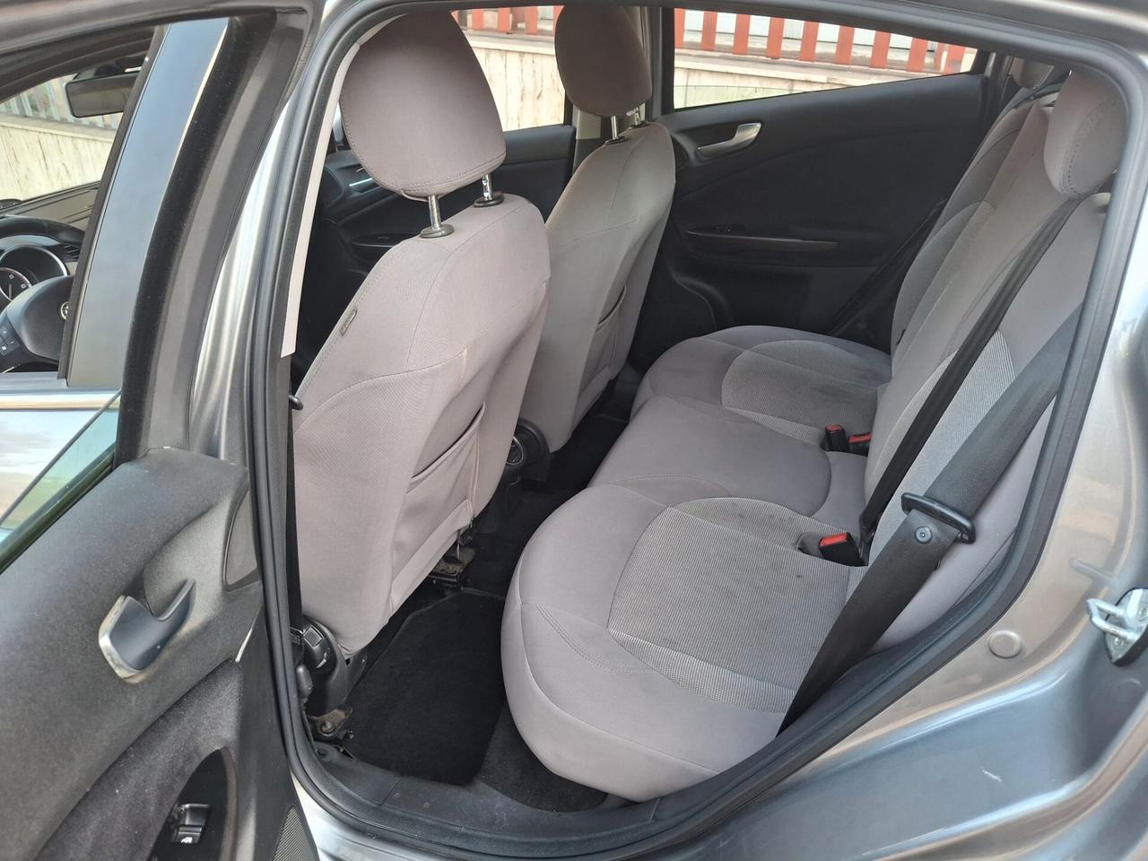 Alfa Romeo Giulietta 1.6 JTDm-2 105 CV Distinctive