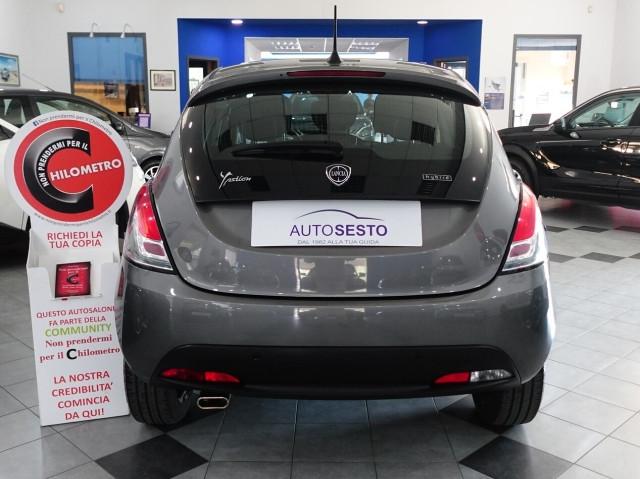 Lancia Ypsilon III 1.0 FIREFLY HYBRID 70 CV GOLD