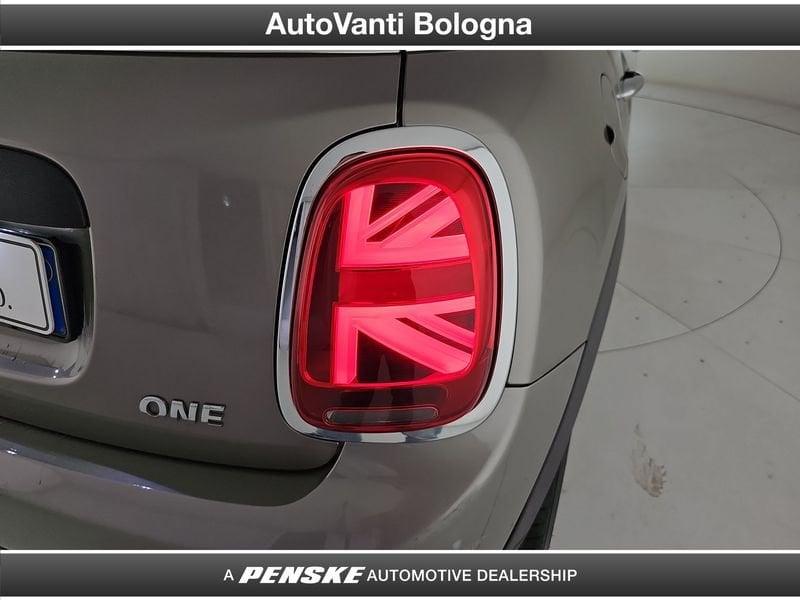 MINI Mini 5 porte Mini 5p 1.5 One Baker Street 75cv